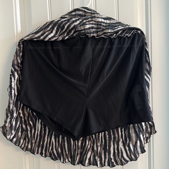 Zara Skirt - Picture 3 of 3